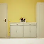 Marotta, 300 Mt Dal Mare, Parcheggio, 3 Camere, 10 Letti * Marotta