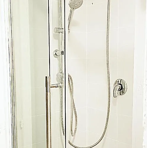 Marotta, 300 Mt Dal Mare, 3 Camere, 10 Letti *