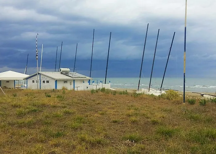 Marotta, 300 Mt Dal Mare, 3 Camere, 10 Letti Marotta